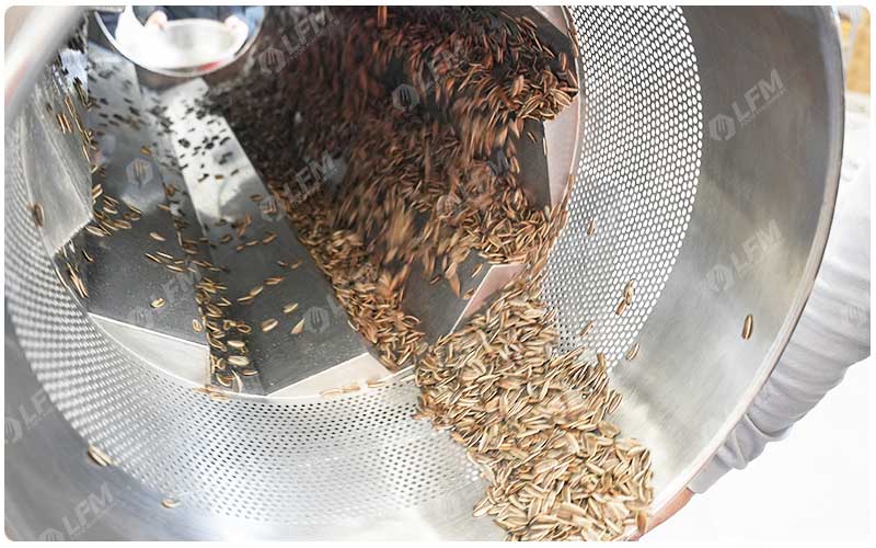Applications De La Machine À Aromatiser Les Noix À Rouleau