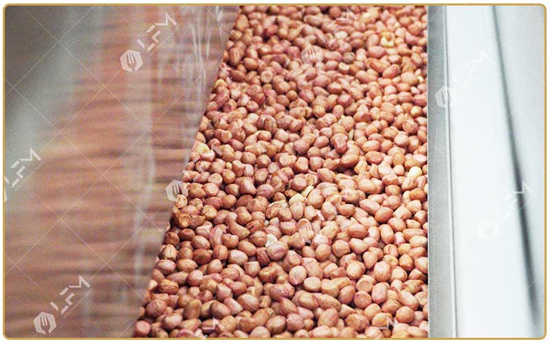 Torréfaction Des Arachides